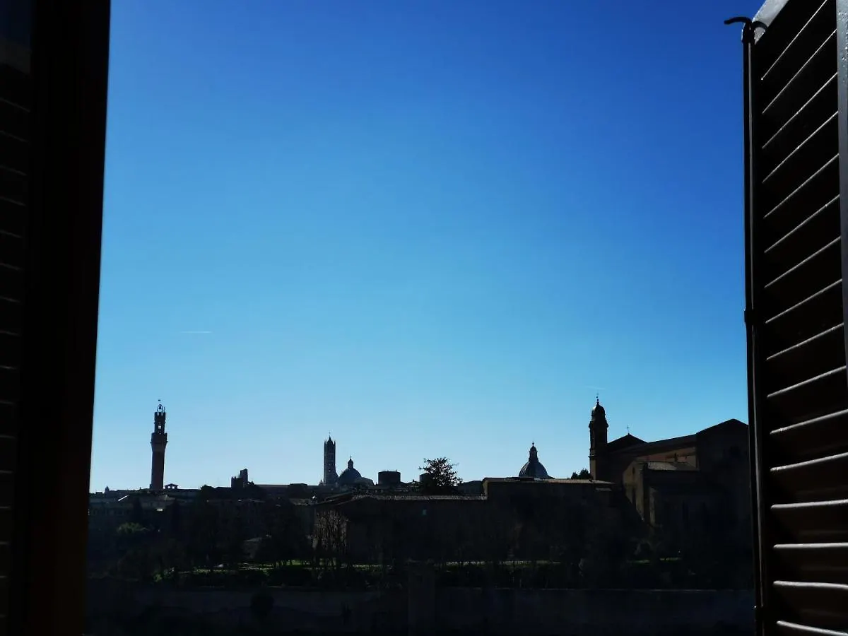 Affaccio Su Siena,Vicino Al Centro, Con Garage Apartment  Siena